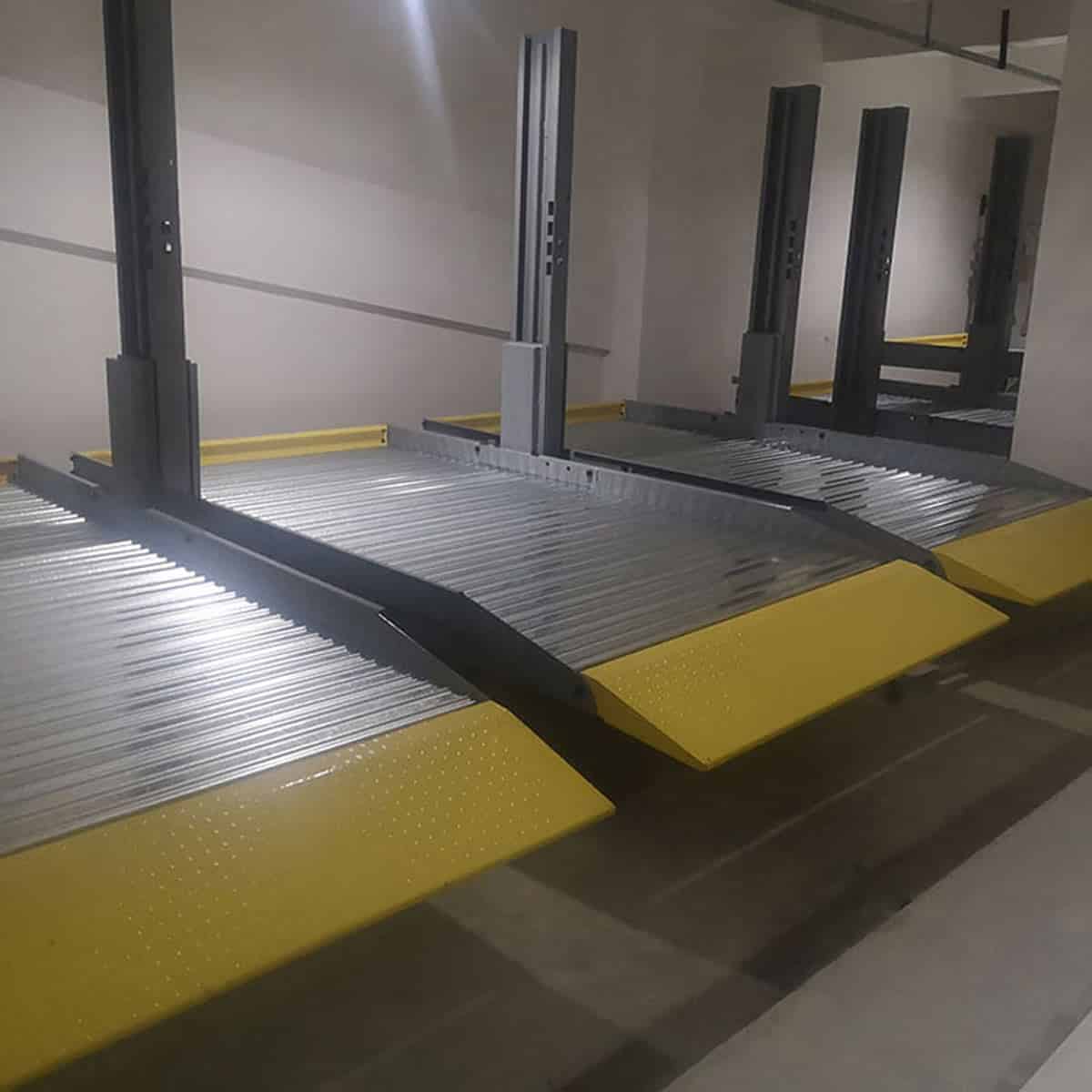 宕昌简易式立体停车场拆除