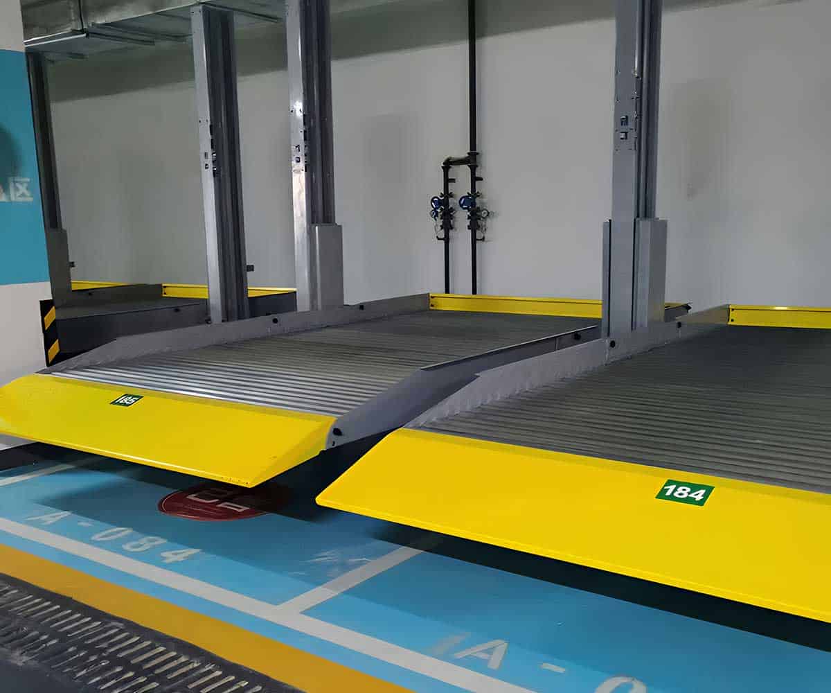 多层机械立体车库的载车板升降系统