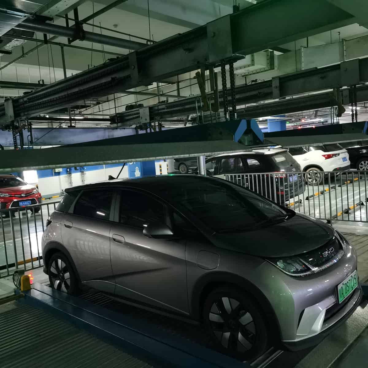 升降横移机械式立体车库安装升降横移式停车设备租赁经营